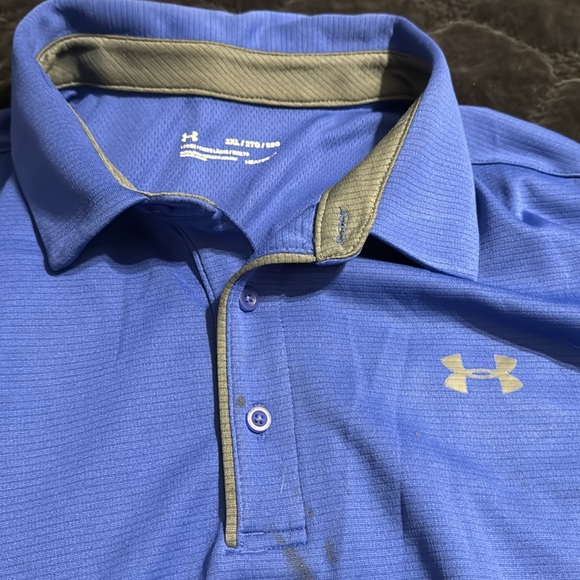Under Armour, short sleeve polo shirt in blue size XXL. - Picture 2 of 3